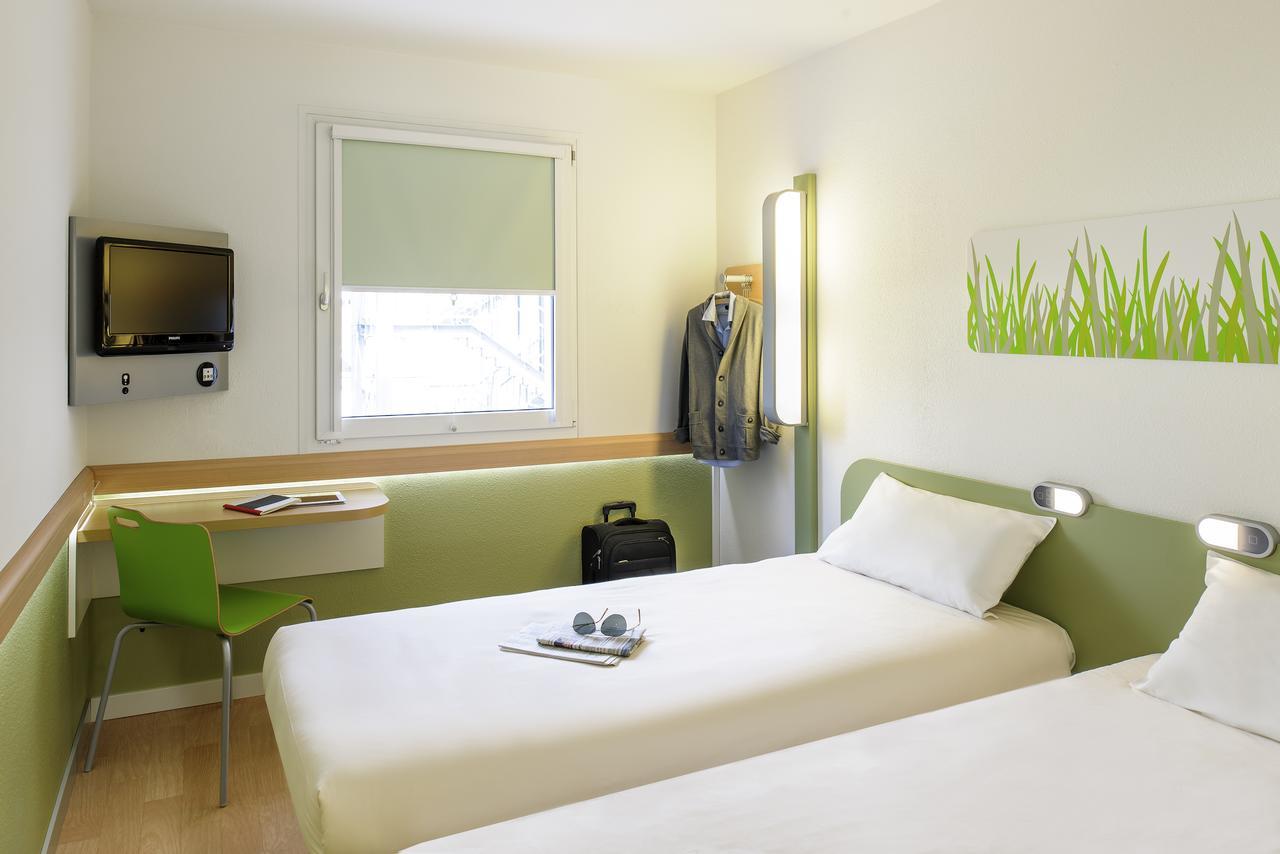 Ibis Budget Muenchen Putzbrunn Exterior foto